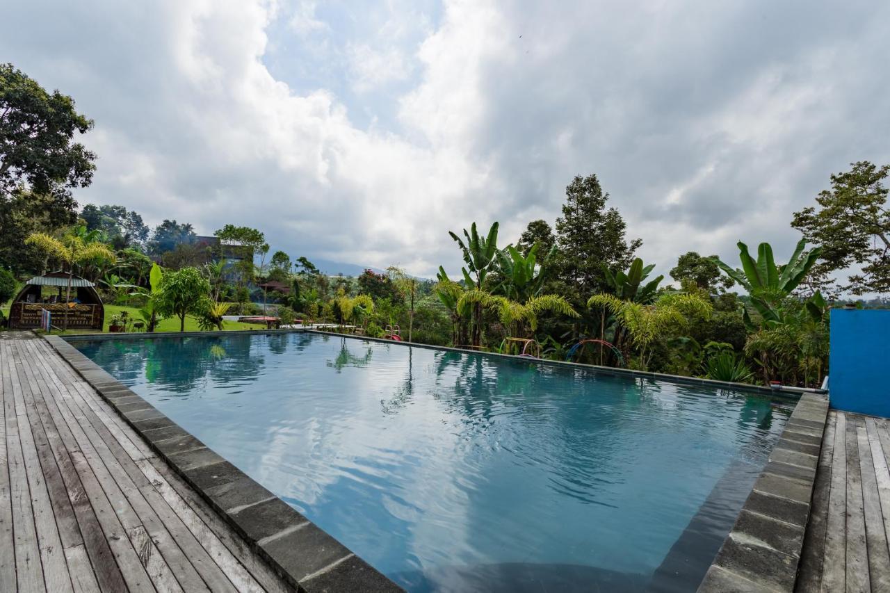 Villa Gajah Mas Baturiti Exterior photo